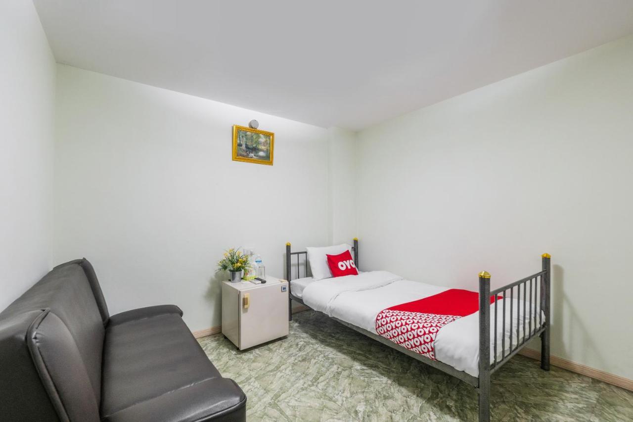 Sp Park Thaphra Hotel Банкок Екстериор снимка
