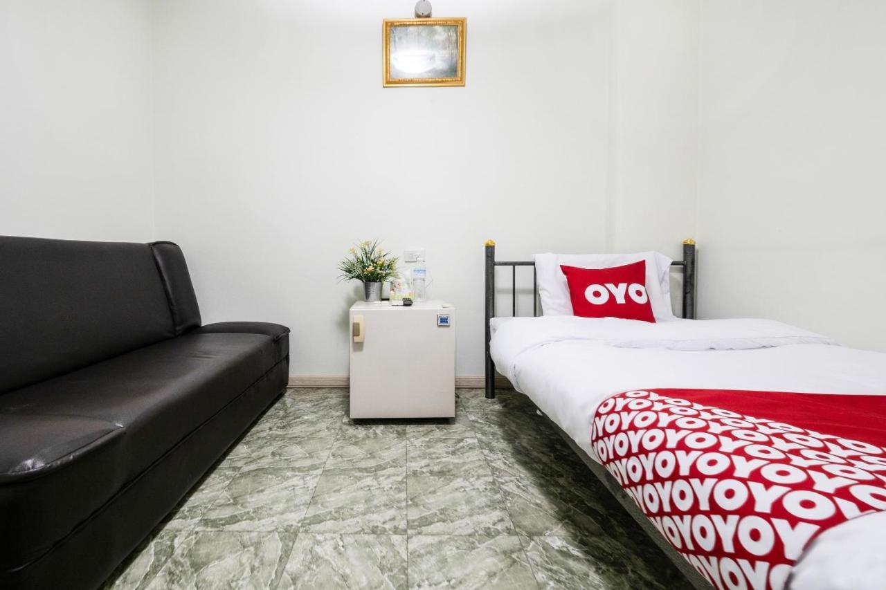 Sp Park Thaphra Hotel Банкок Екстериор снимка