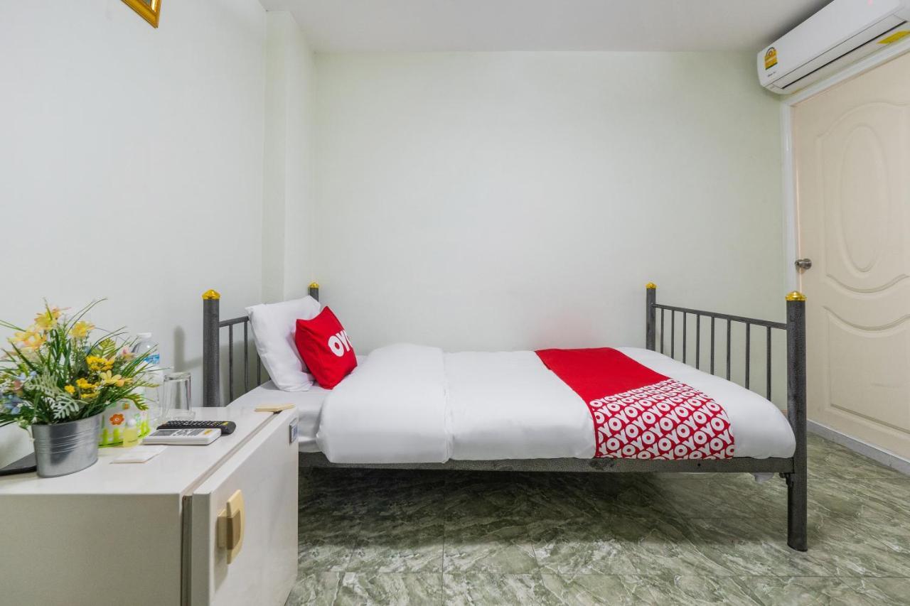 Sp Park Thaphra Hotel Банкок Екстериор снимка