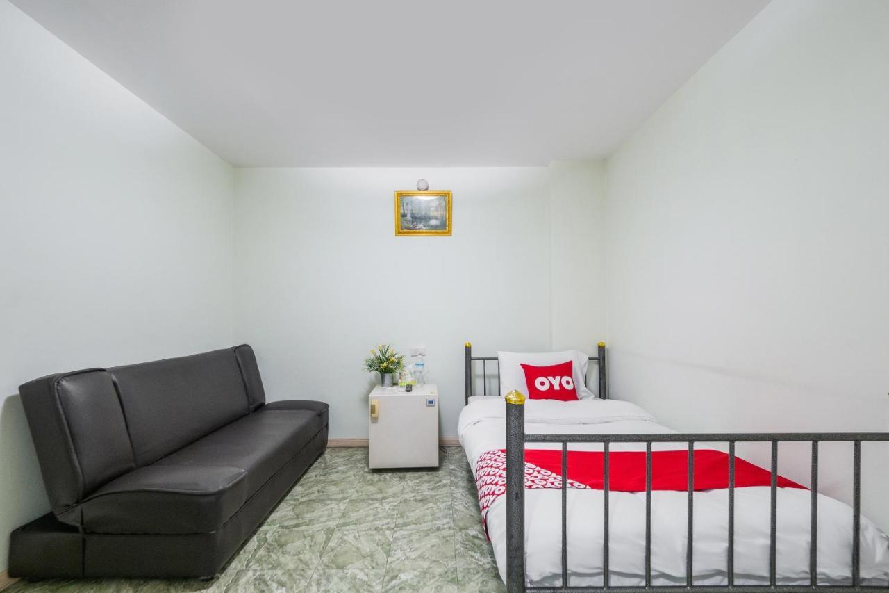 Sp Park Thaphra Hotel Банкок Екстериор снимка