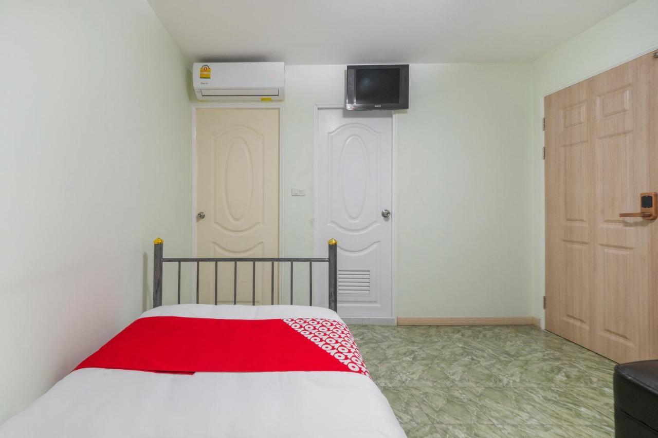 Sp Park Thaphra Hotel Банкок Екстериор снимка